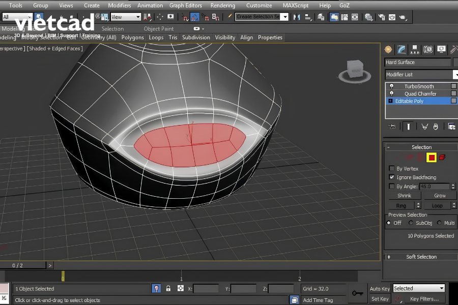 Quad Chamfer trong 3ds Max hỗ trợ bo tr&ograve;n cạnh bằng topology tứ gi&aacute;c, gi&uacute;p bề mặt m&ocirc; h&igrave;nh mượt v&agrave; ch&acirc;n thực hơn